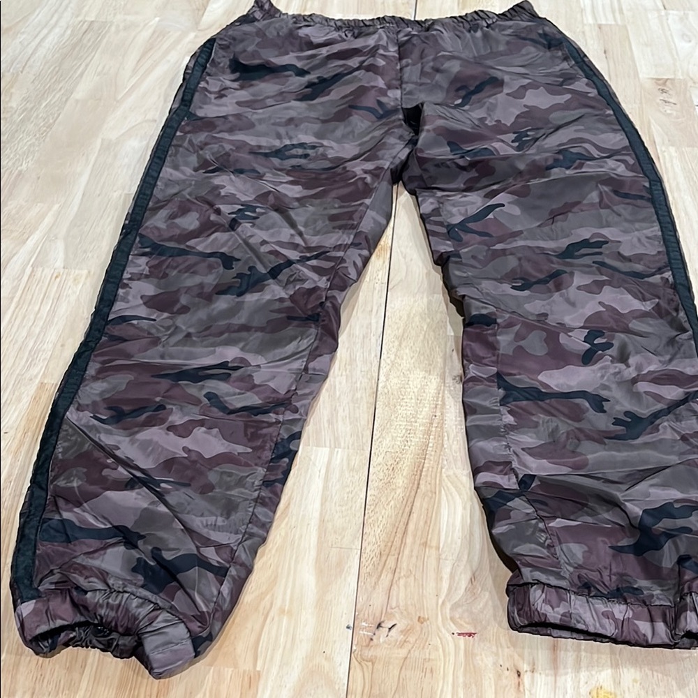 Wild Honey Women’s Camo with Black Stripe